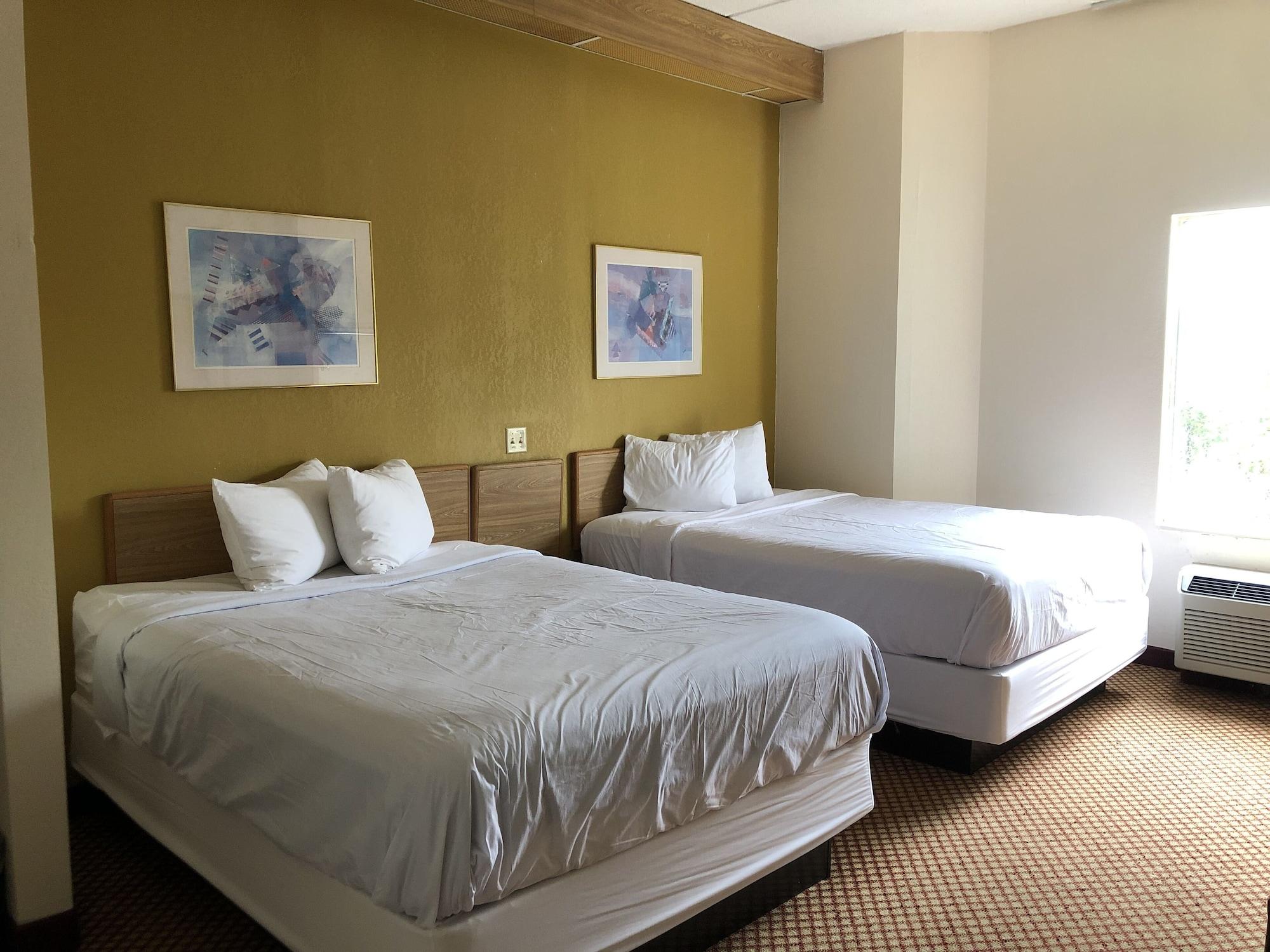 Airport Pittsburgh Airport Hotel